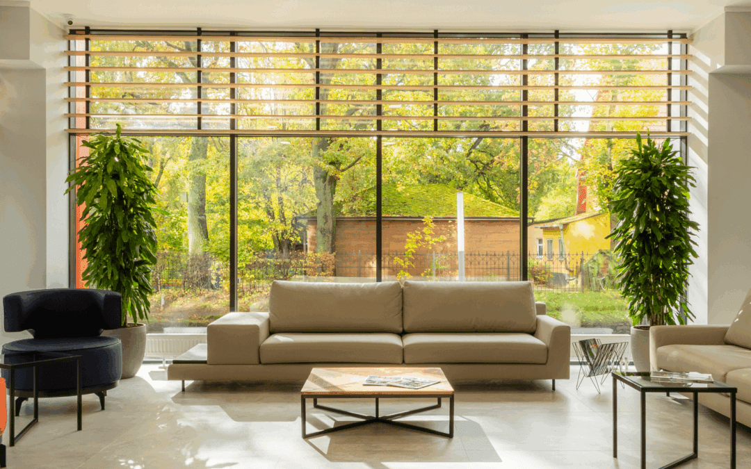 What’s the Difference Between Sunrooms and Screen Rooms? Tips from Michigan’s Sunroom Experts